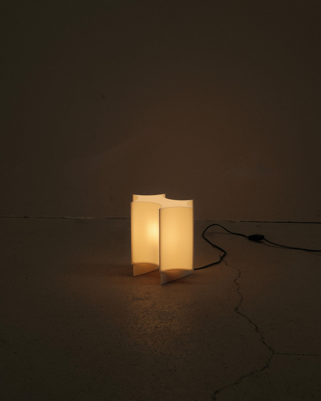 ARC FOLD Set – Lamp and Sconce